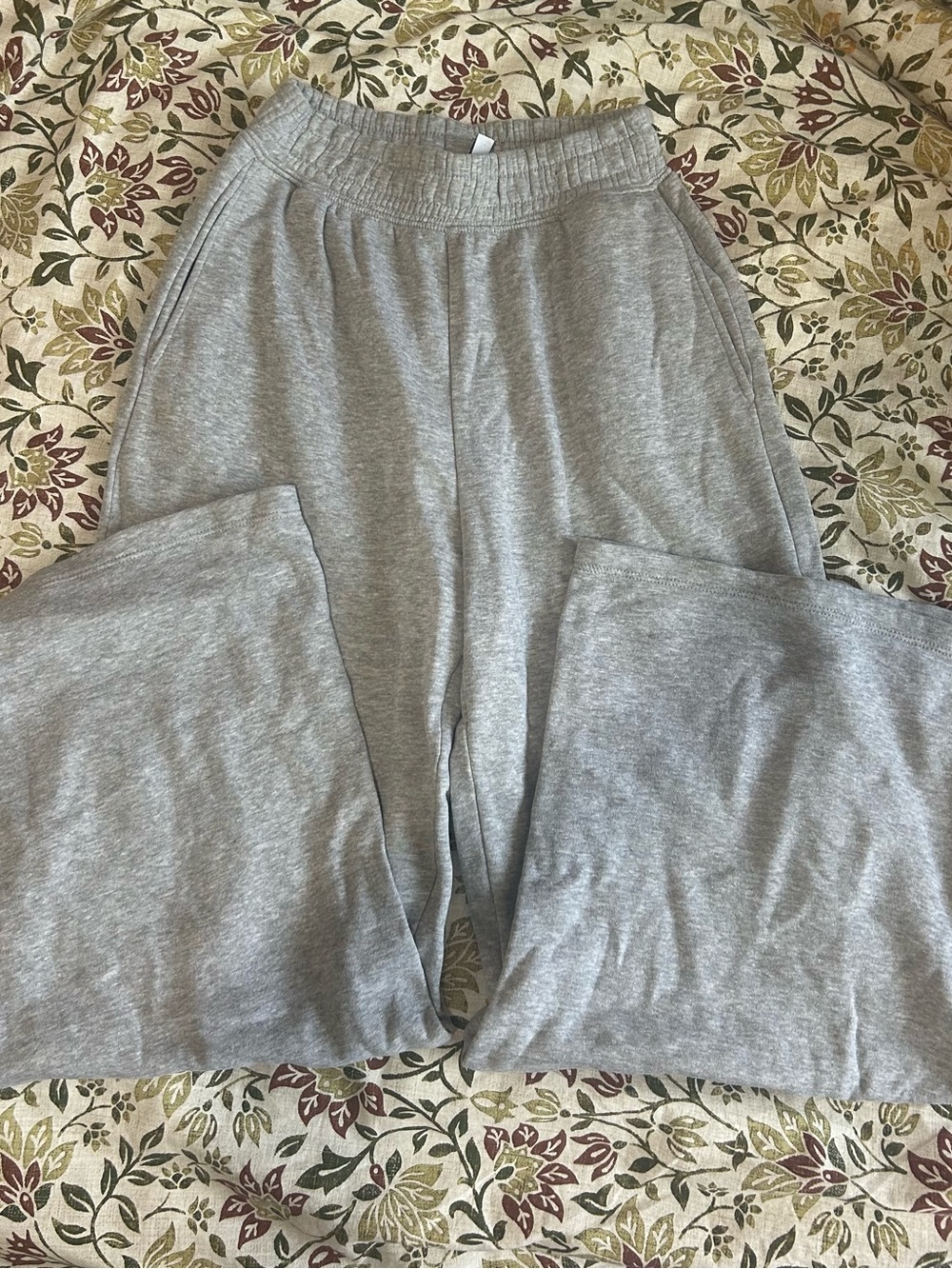 H&M Light Gray Wide Leg Sweatpants